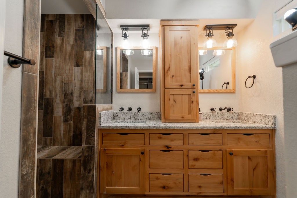 1221 Sleepy Water Court Granbury TX 76048