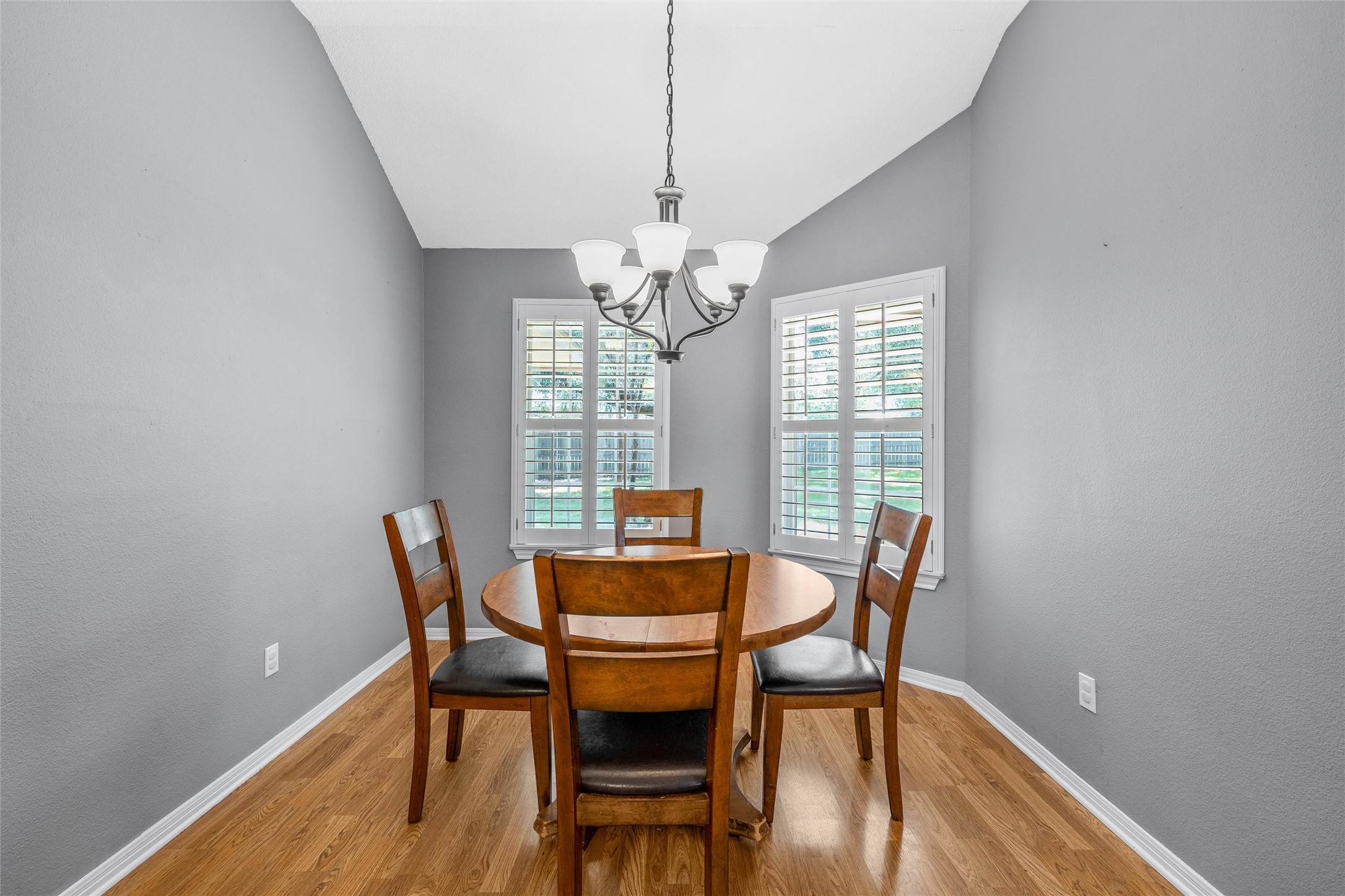 212 Sherwood Oaks Drive Waco TX 76705