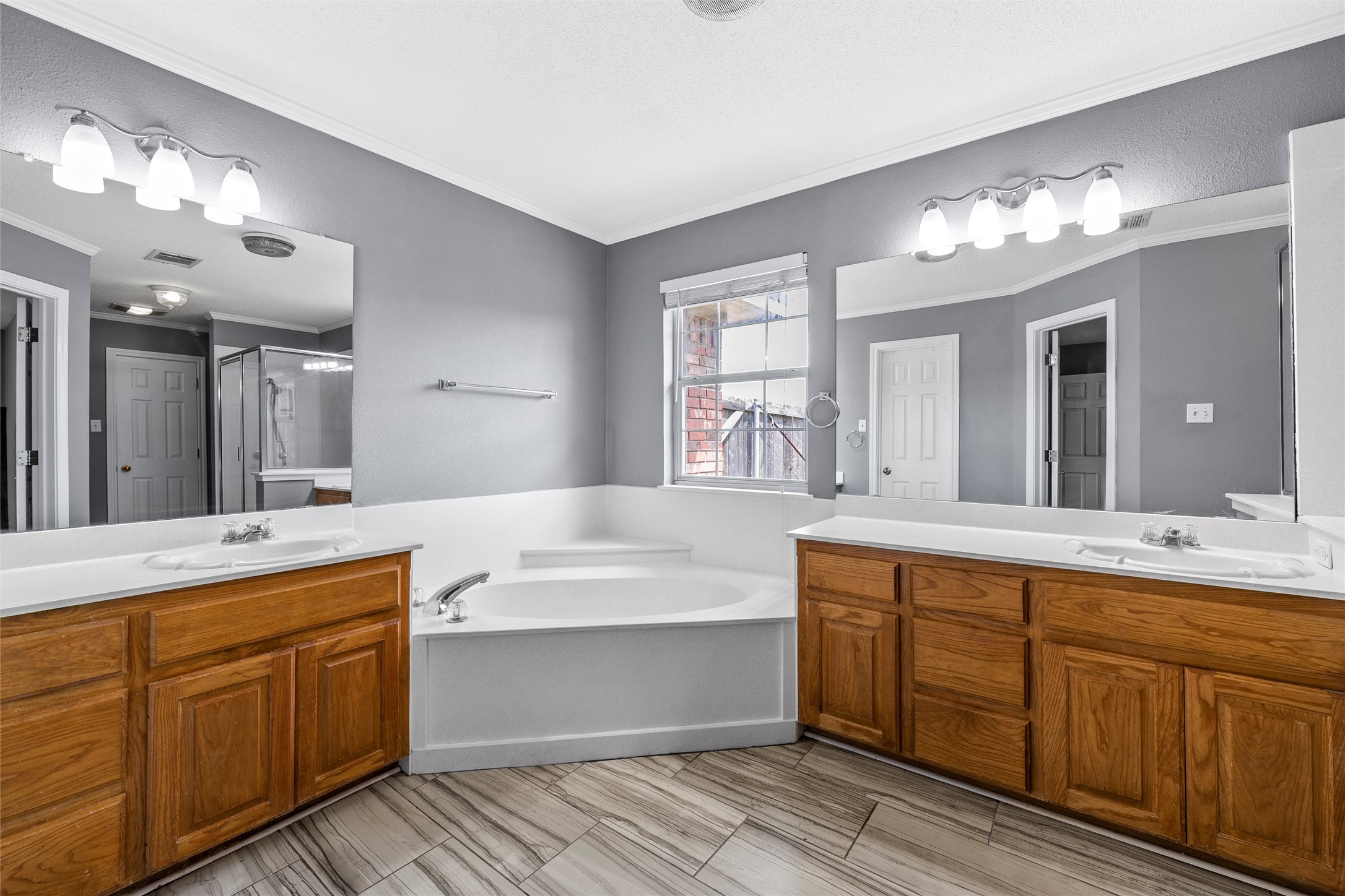 212 Sherwood Oaks Drive Waco TX 76705