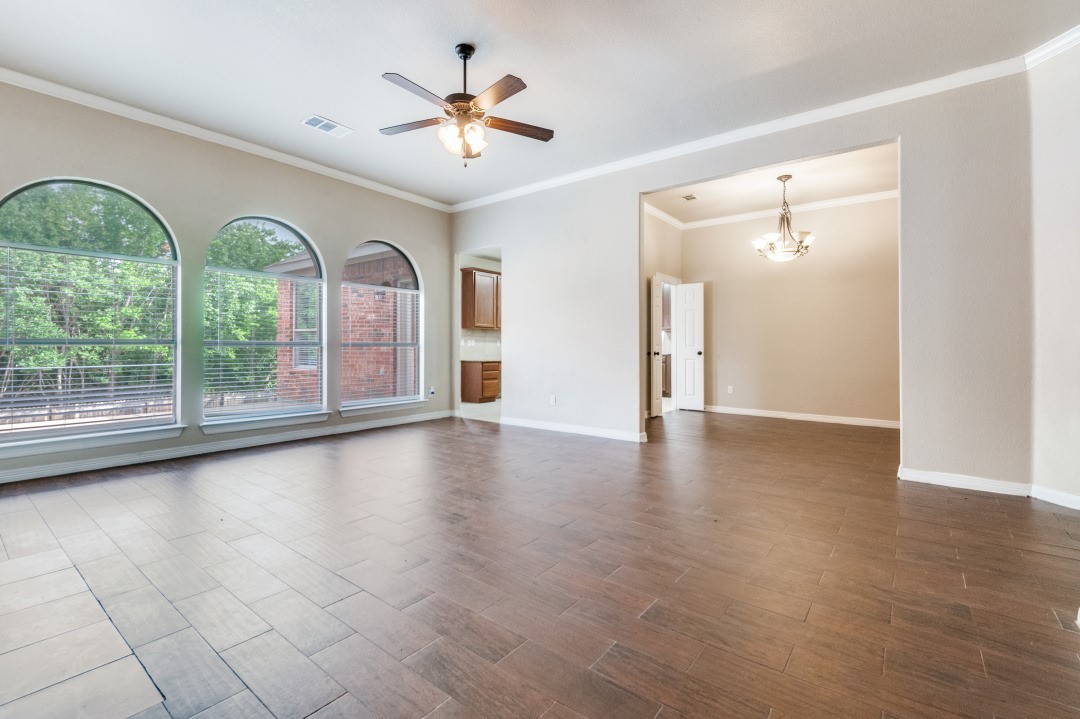 7729 Oak Garden Trail Dallas TX 75232