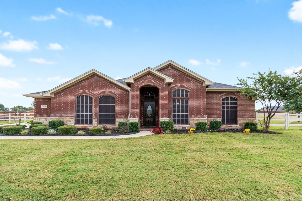 12333 Wagon Bow Drive Burleson TX 76028