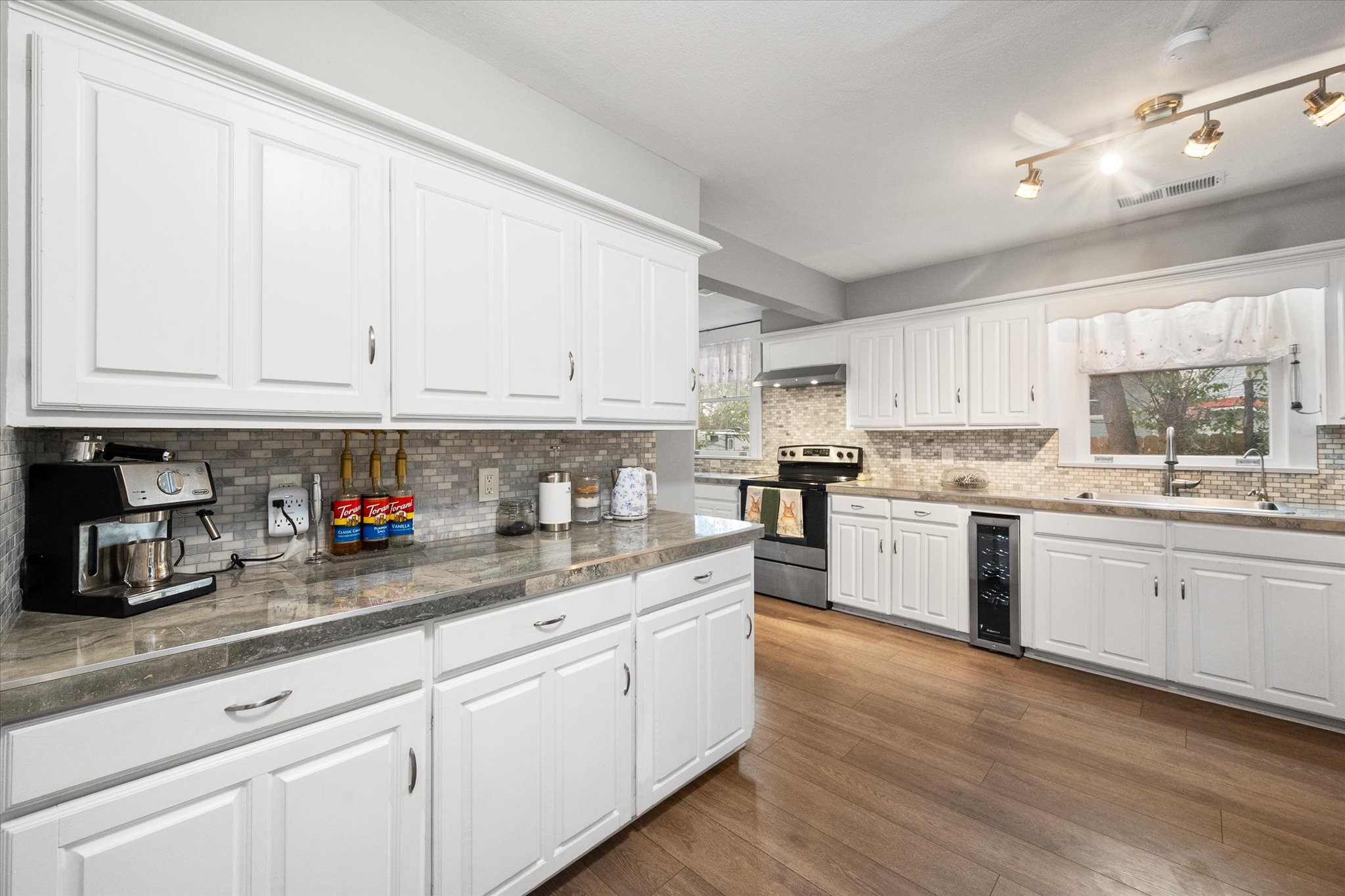 309 S Avenue B Wortham TX 76693