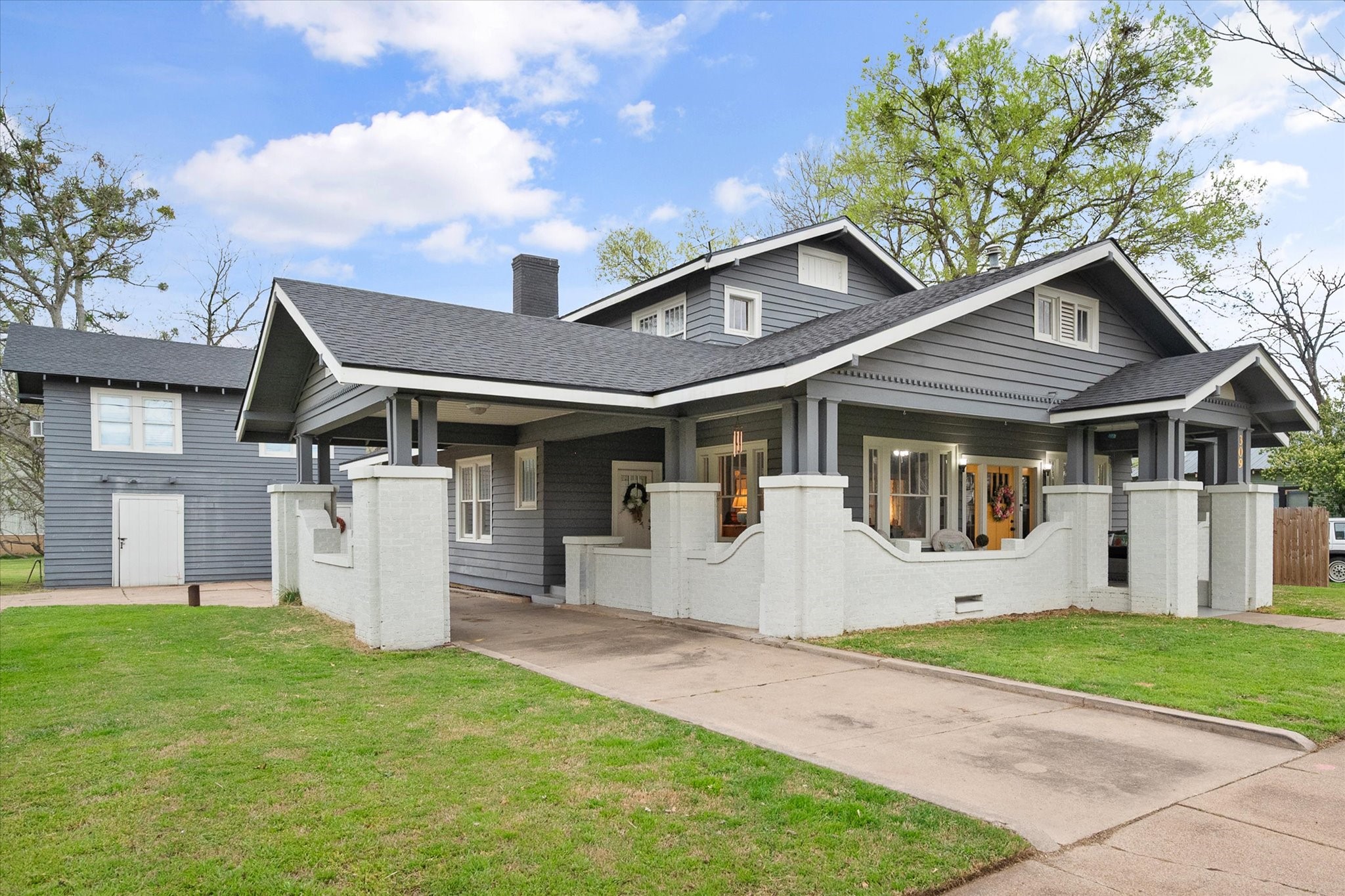 309 S Avenue B Wortham TX 76693