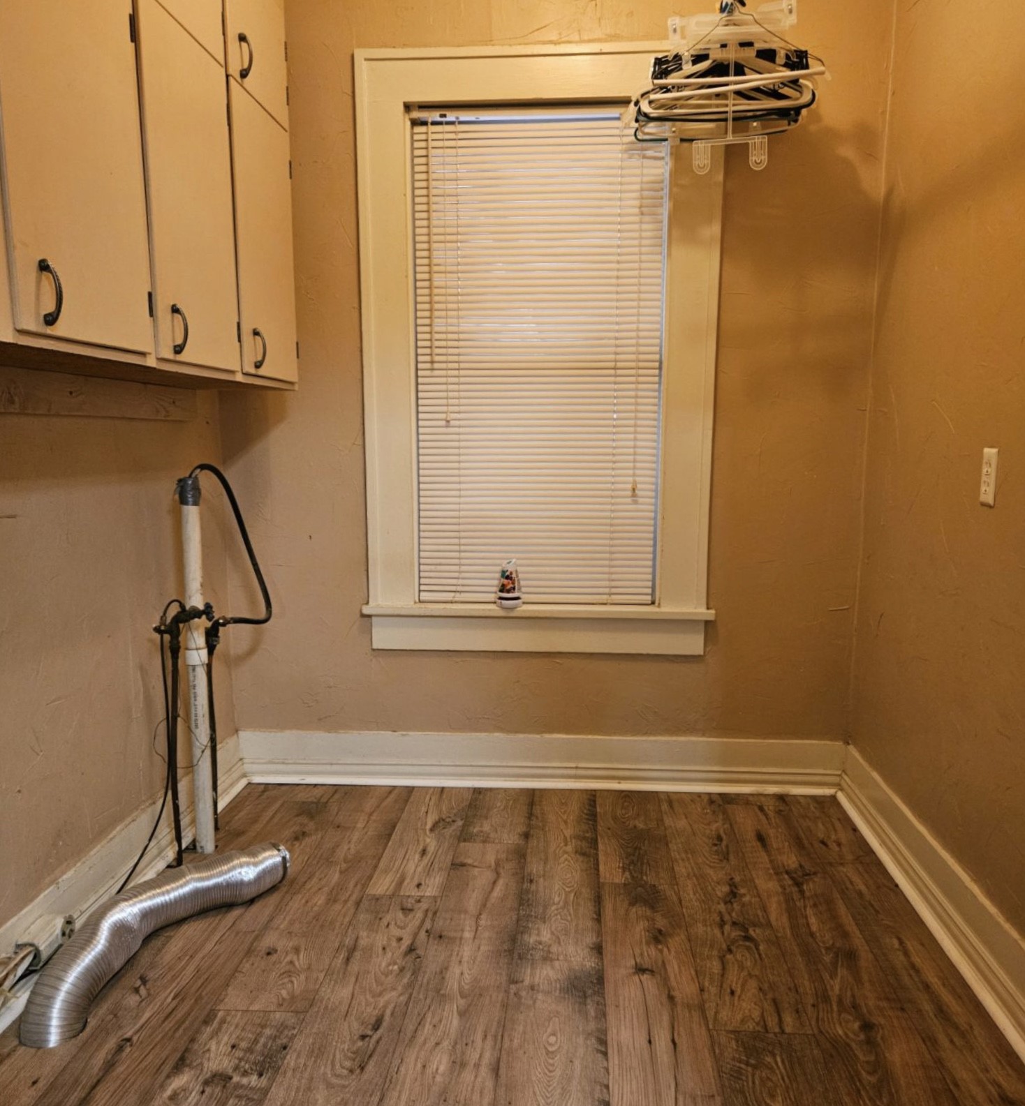 1106 Payne Olney TX 76374