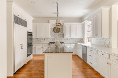 6907 Preston Glen Drive Dallas TX 75230