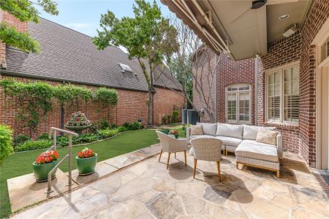 6907 Preston Glen Drive Dallas TX 75230