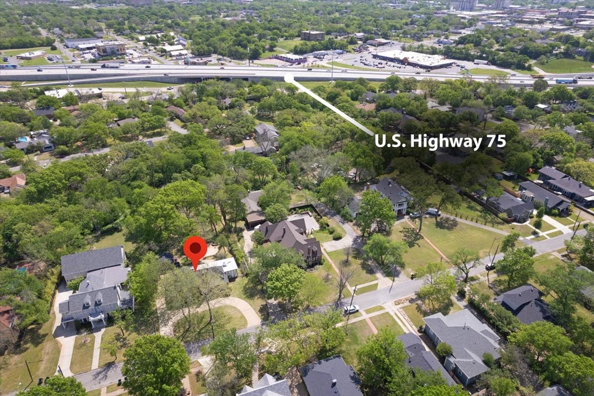 1307 N Hopson Street Sherman TX 75092