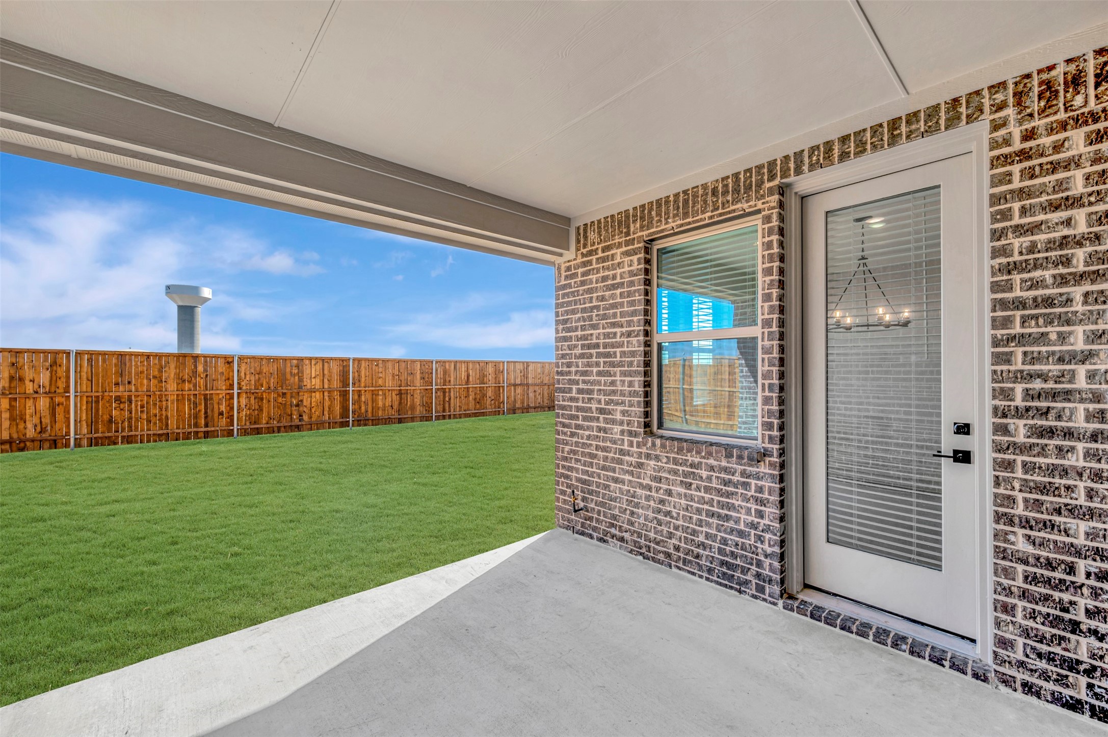 1014 Butterfly Lane Justin TX 76247