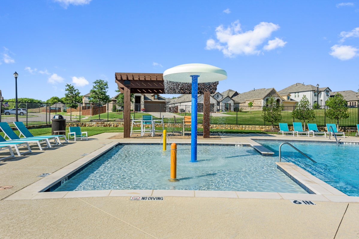1014 Butterfly Lane Justin TX 76247