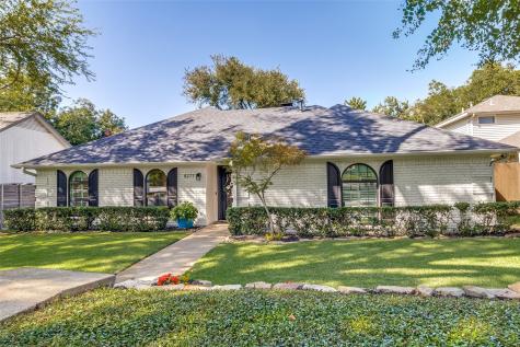 8277 Club Meadows Drive Dallas TX 75243