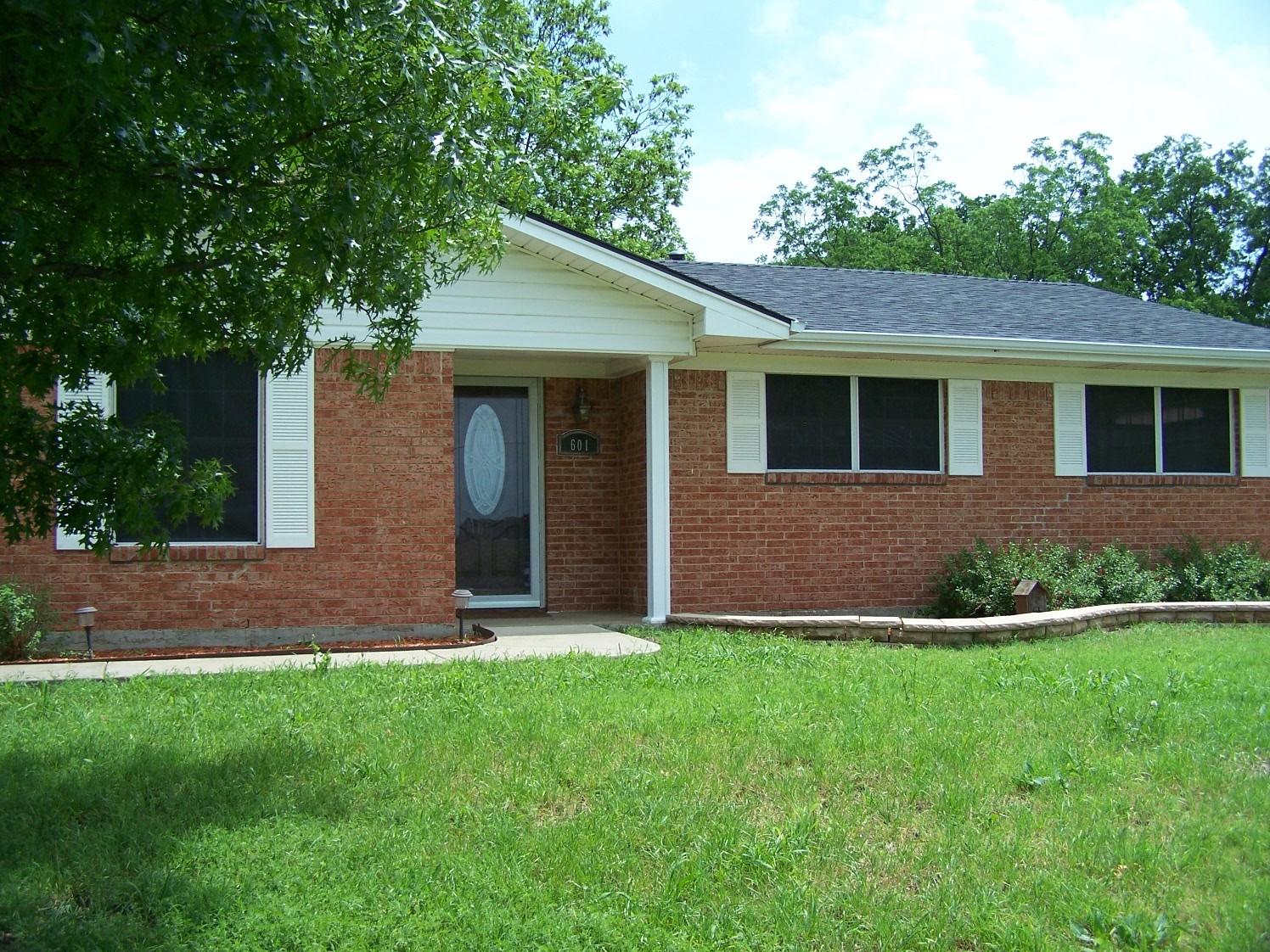 601 S Farmington Road Howe TX 75459