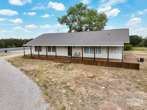1109 Highway 570 Eastland TX 76448