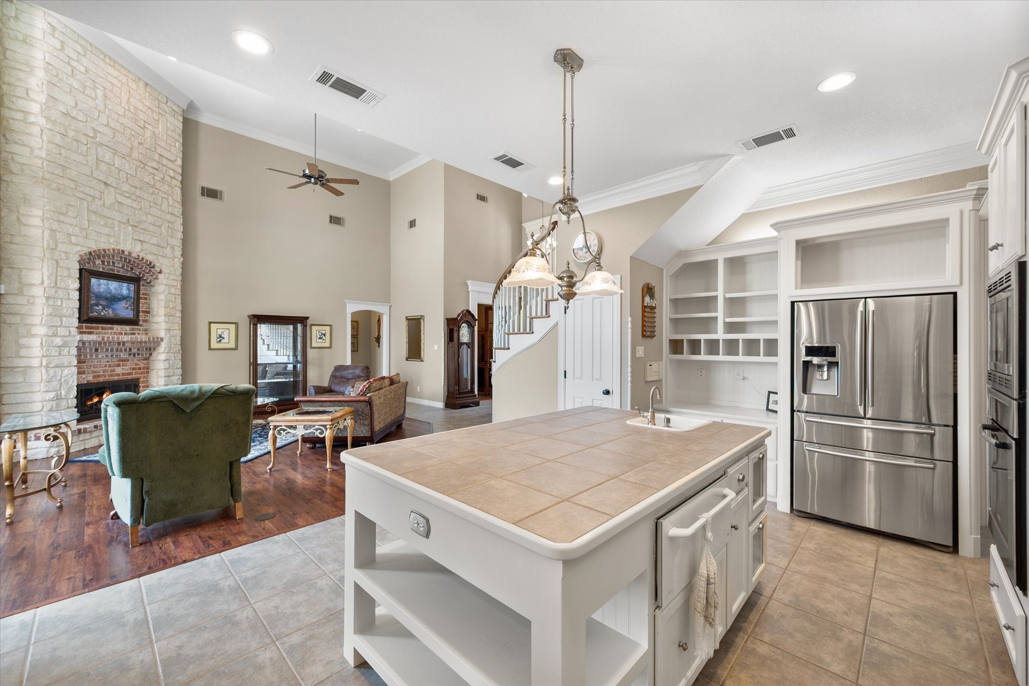 916 Amanda Drive Mansfield TX 76063