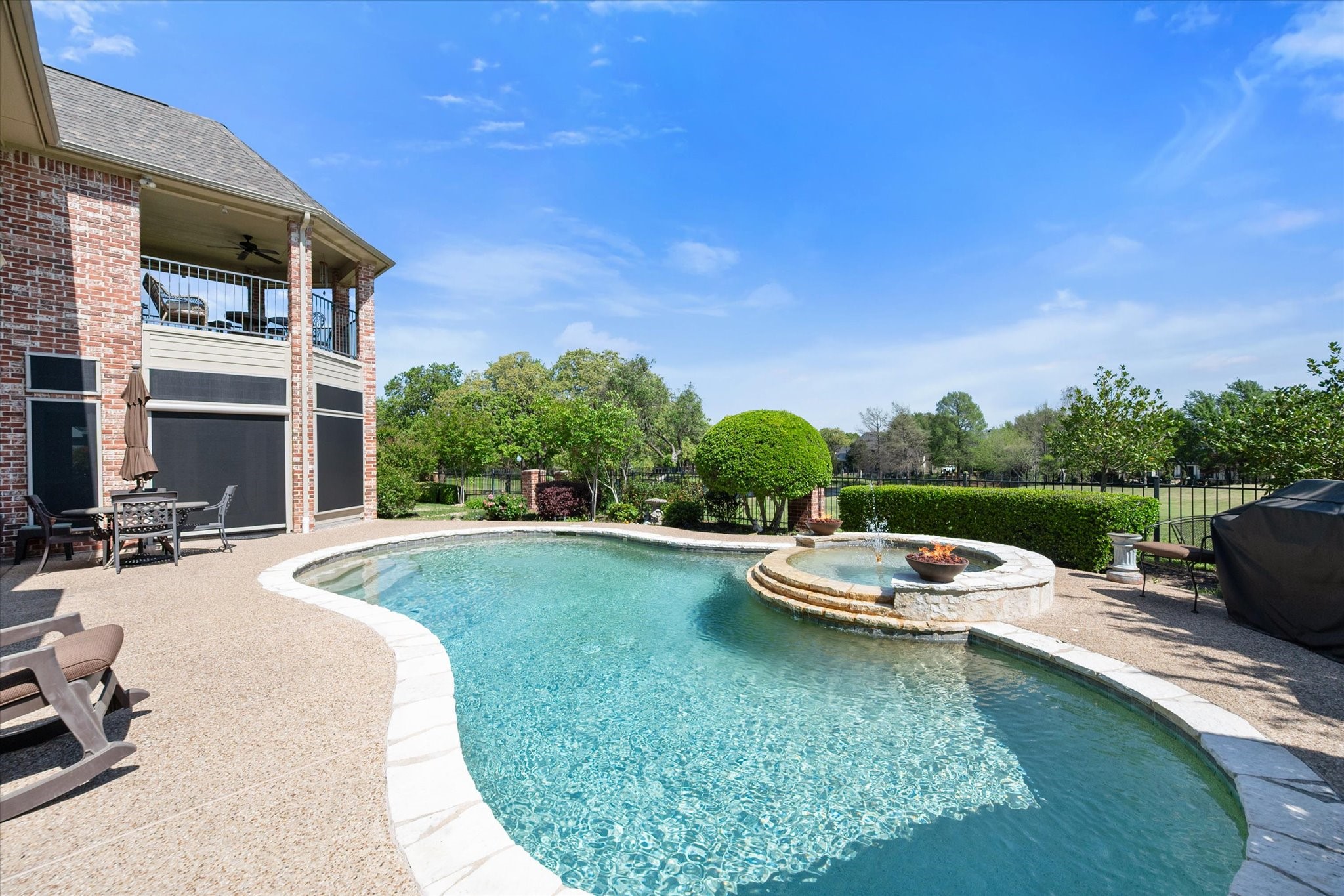 916 Amanda Drive Mansfield TX 76063