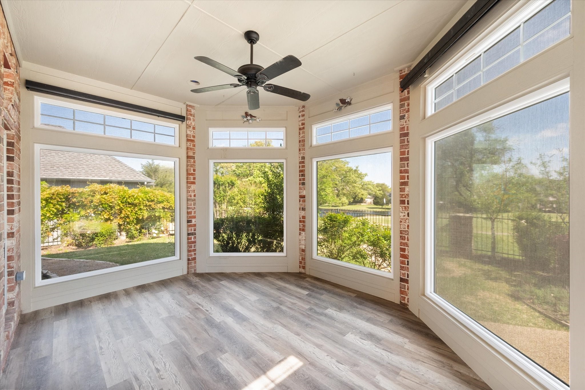 916 Amanda Drive Mansfield TX 76063