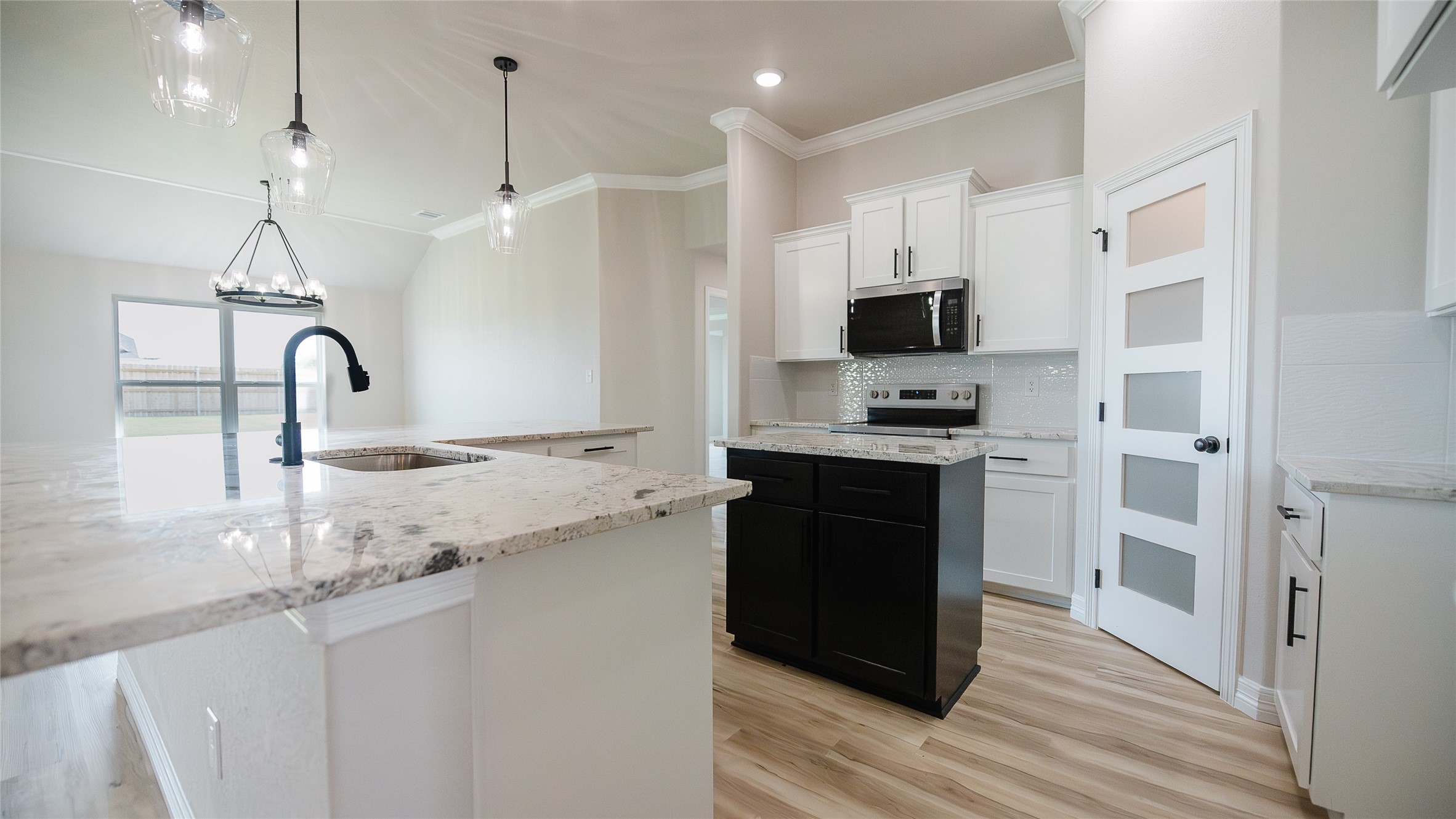 1404 Tahonta Drive Hewitt TX 76643