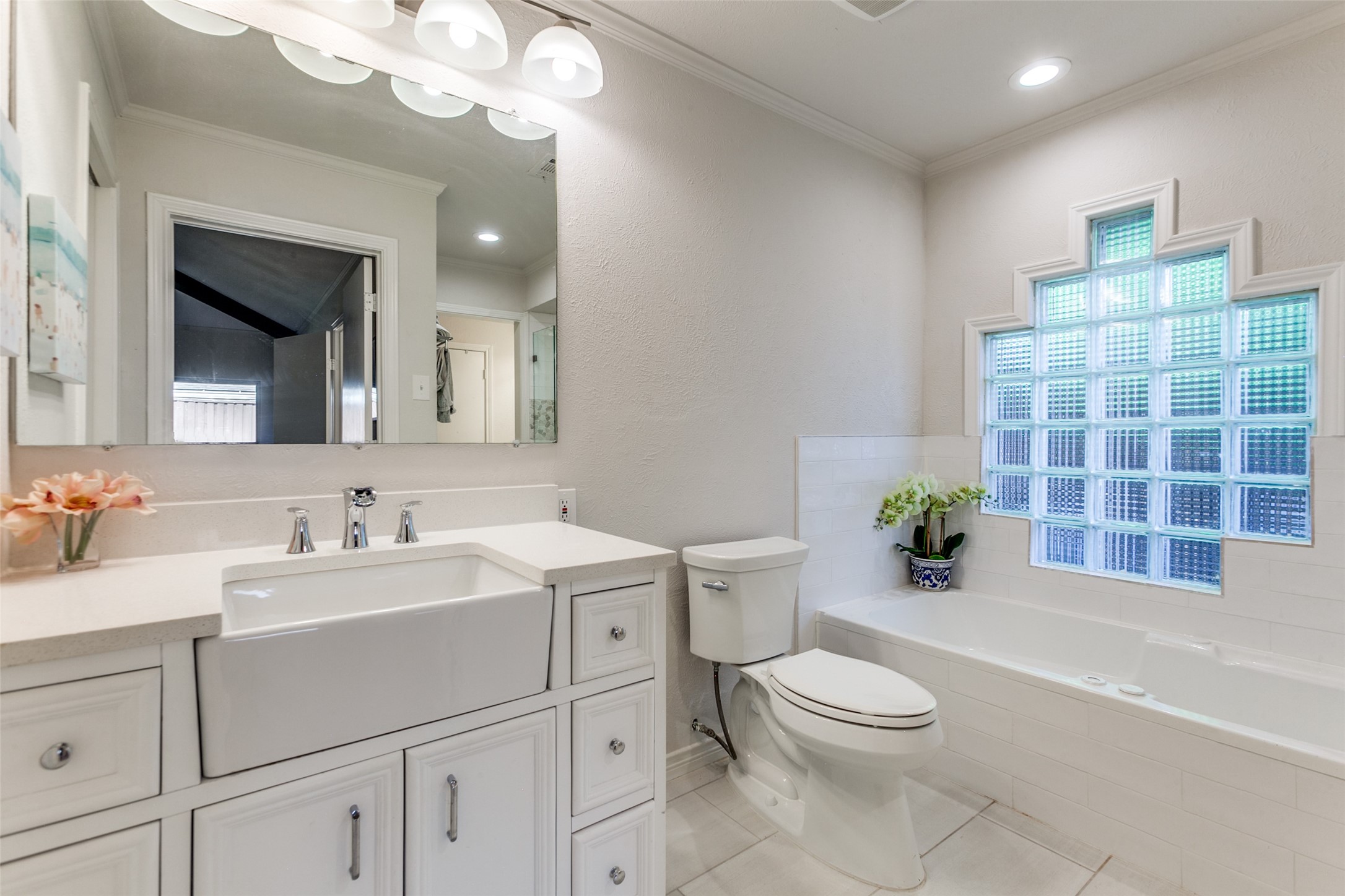 7403 Authon Drive Dallas TX 75248