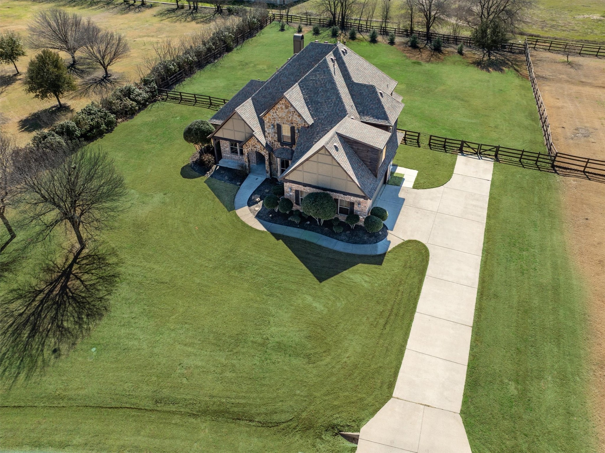 2705 Kerry Court Denton TX 76226