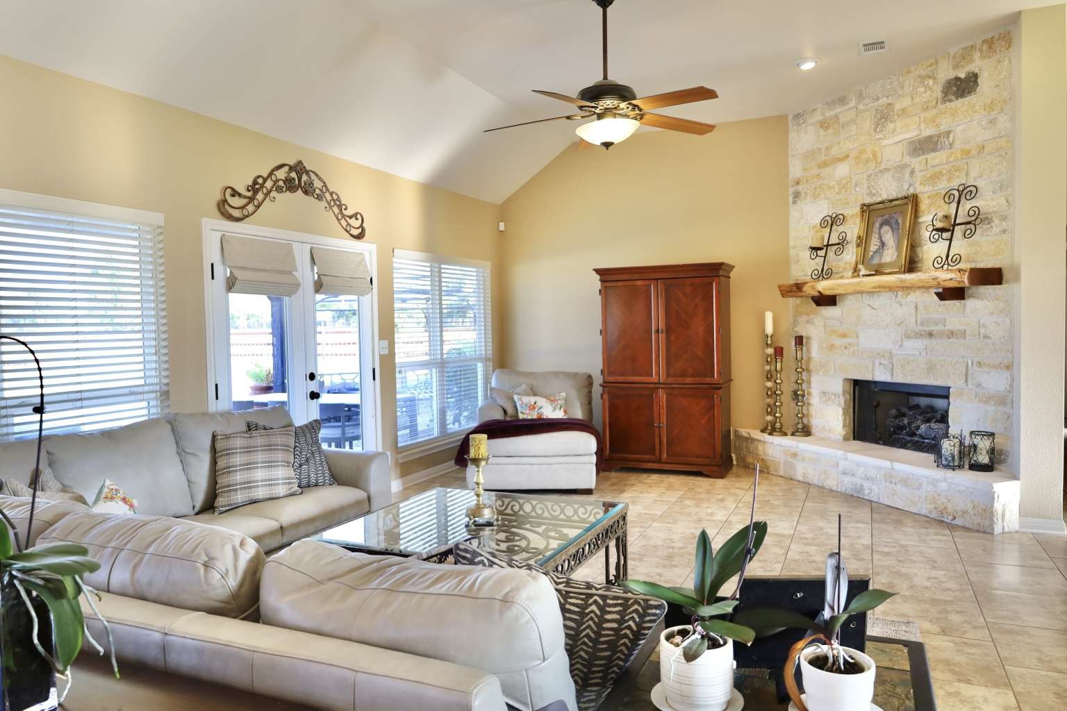 1125 County Road 230 Florence TX 76527