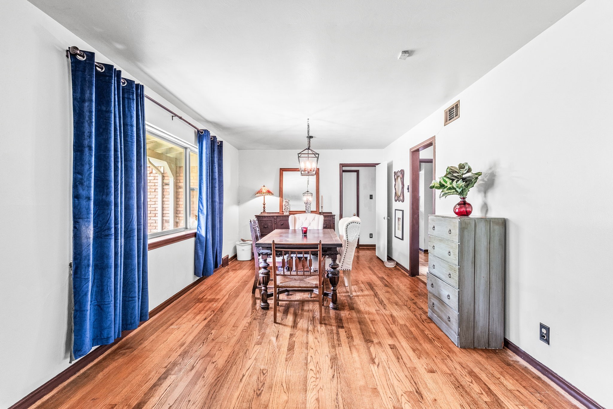 6516 Danbury Lane Dallas TX 75214