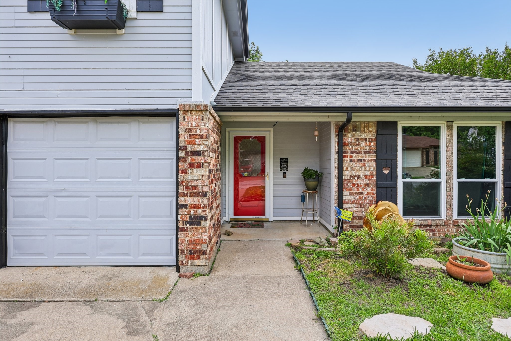 1105 Parkhill Avenue Saginaw TX 76179