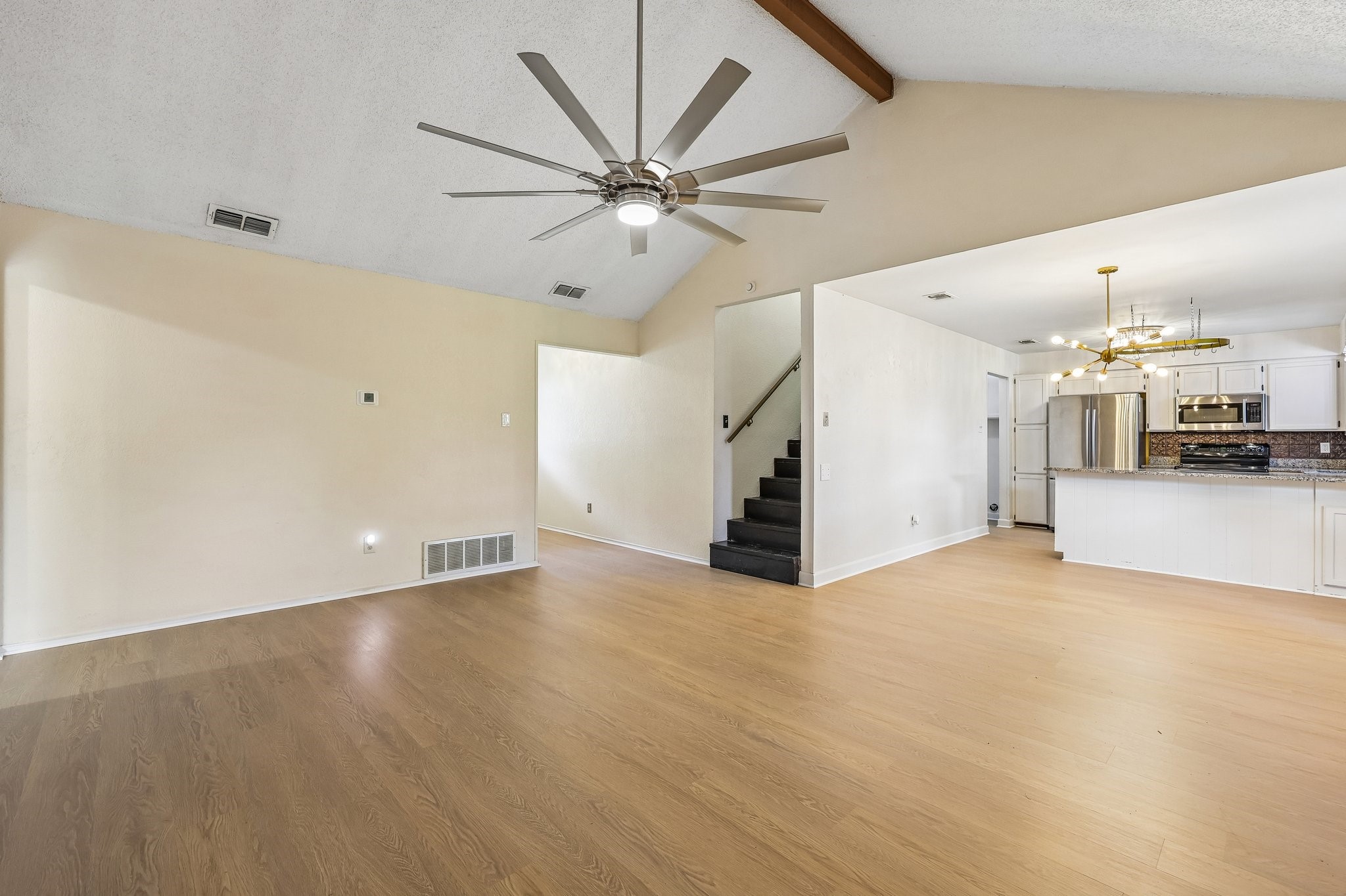 1105 Parkhill Avenue Saginaw TX 76179