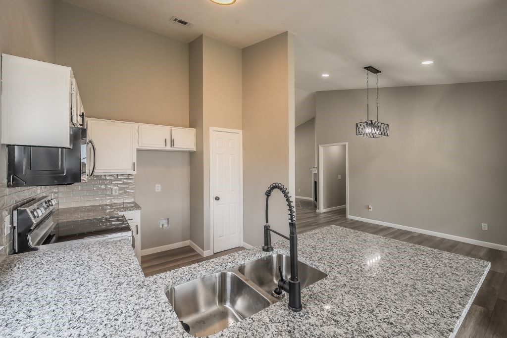 1548 High Pointe Lane Cedar Hill TX 75104
