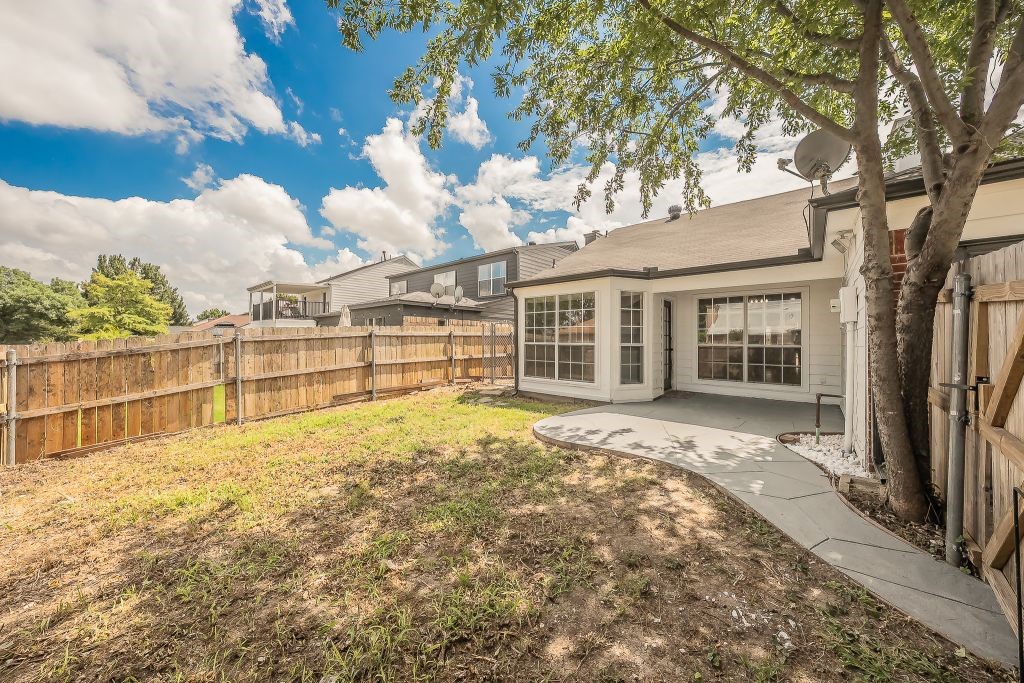 1548 High Pointe Lane Cedar Hill TX 75104
