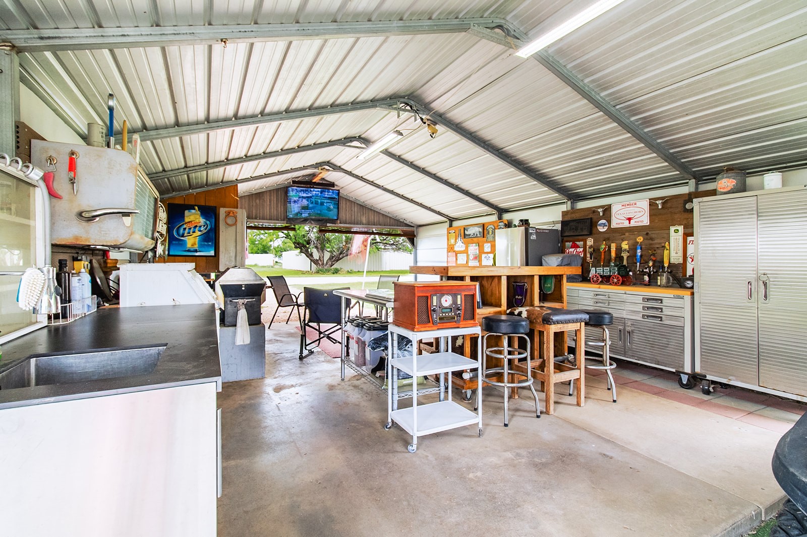 105 W Loop Drive Brady TX 76825