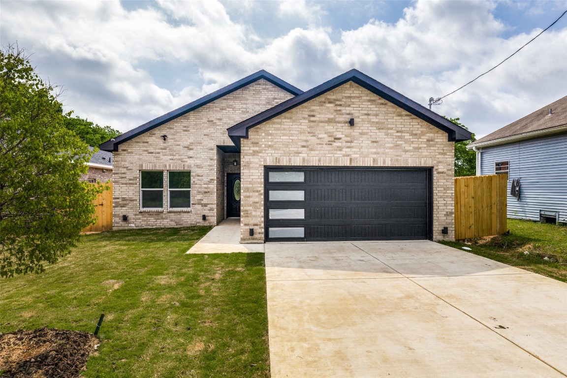 318 Lakey Road Seagoville TX 75159