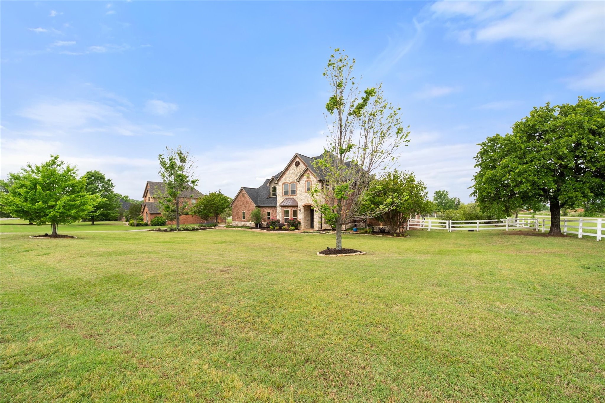 6400 Gehrig Circle Burleson TX 76028
