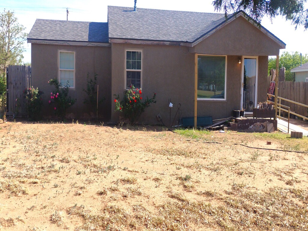 1504 E Ursuline Street Lubbock TX 79403