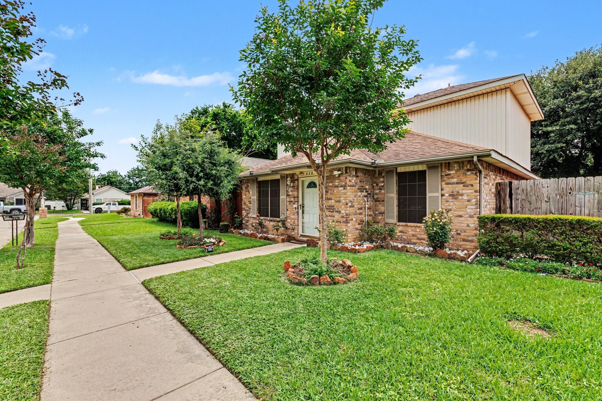 525 Rawls Circle Irving TX 75061