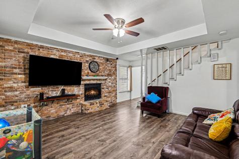 525 Rawls Circle Irving TX 75061