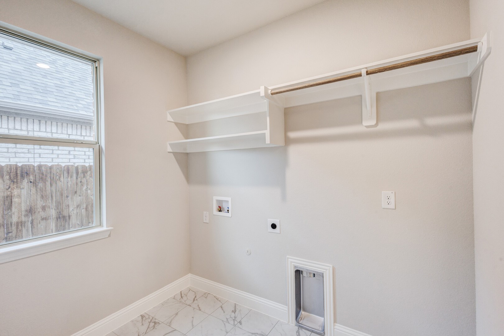 2908 Weslyan Oak Street Bedford TX 76021