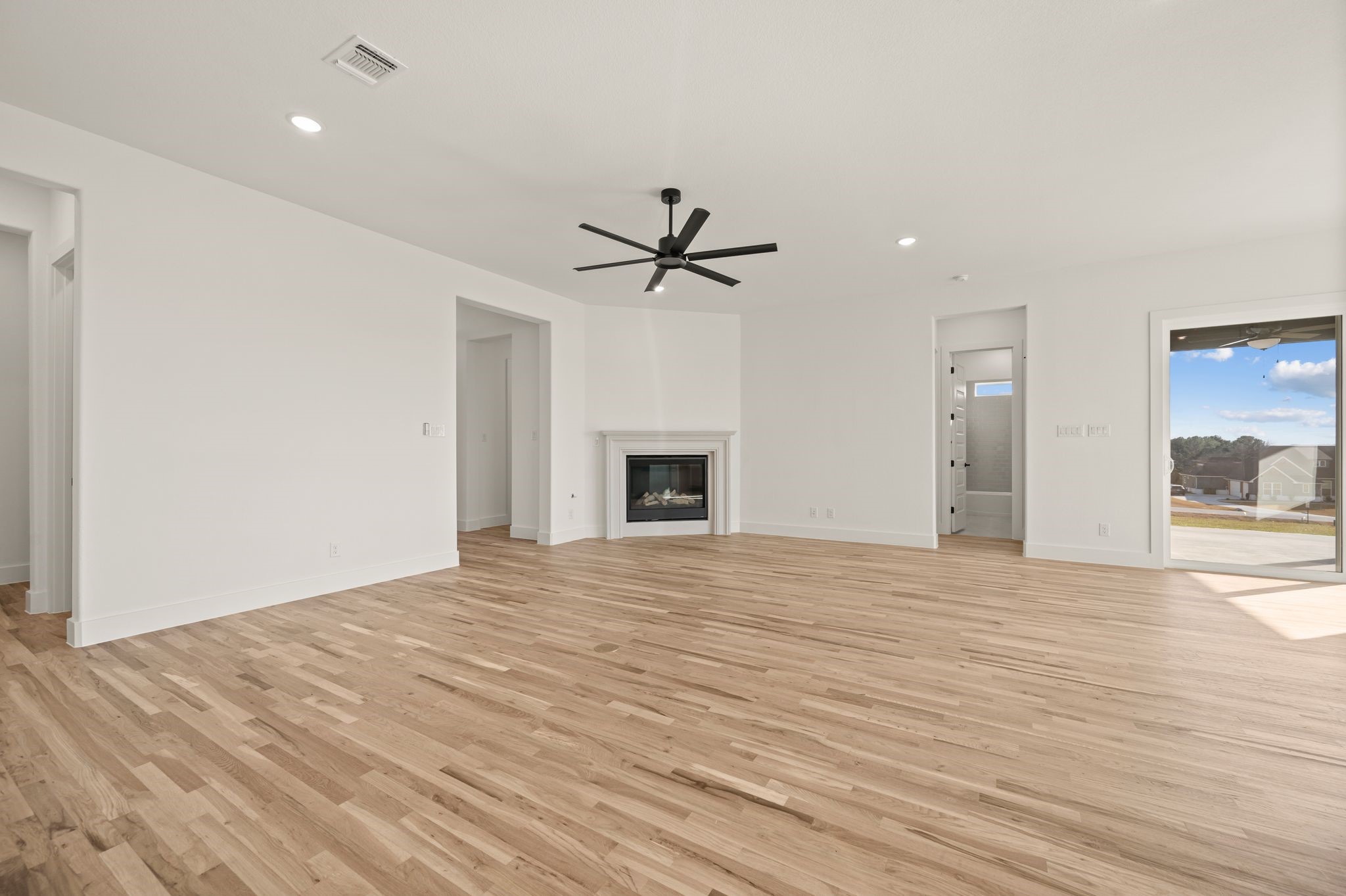 412 Caprock Lane Reno TX 76020