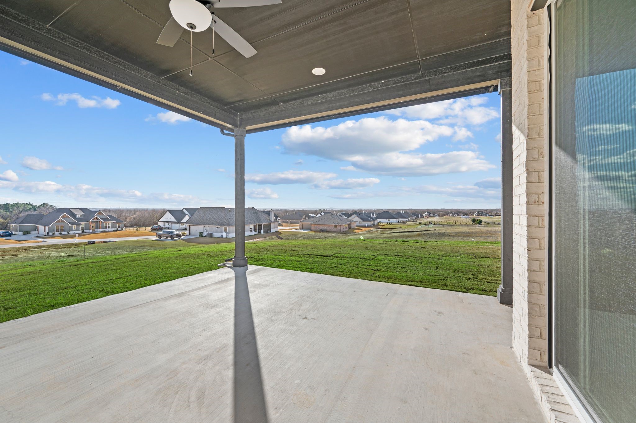 412 Caprock Lane Reno TX 76020