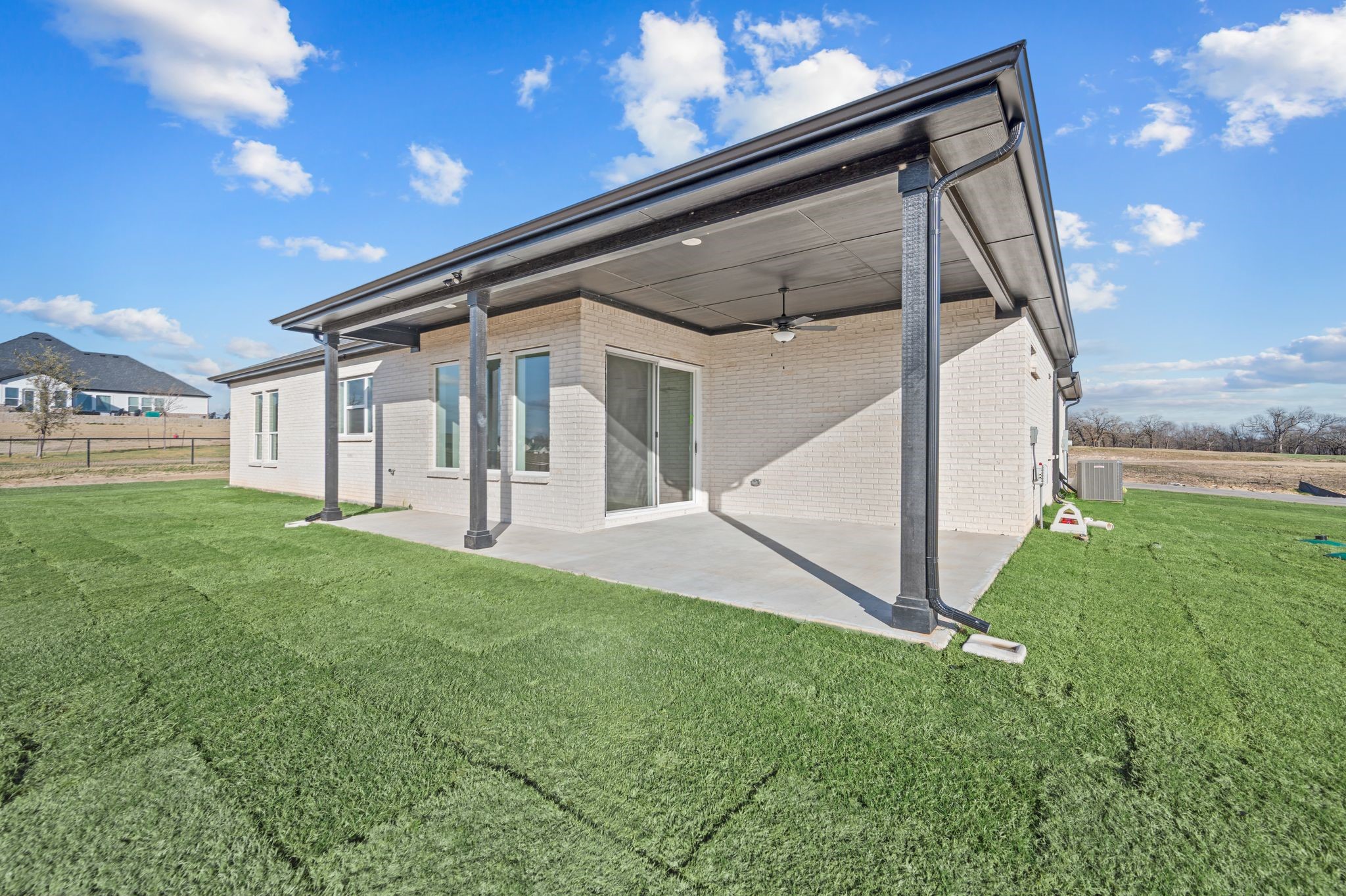 412 Caprock Lane Reno TX 76020