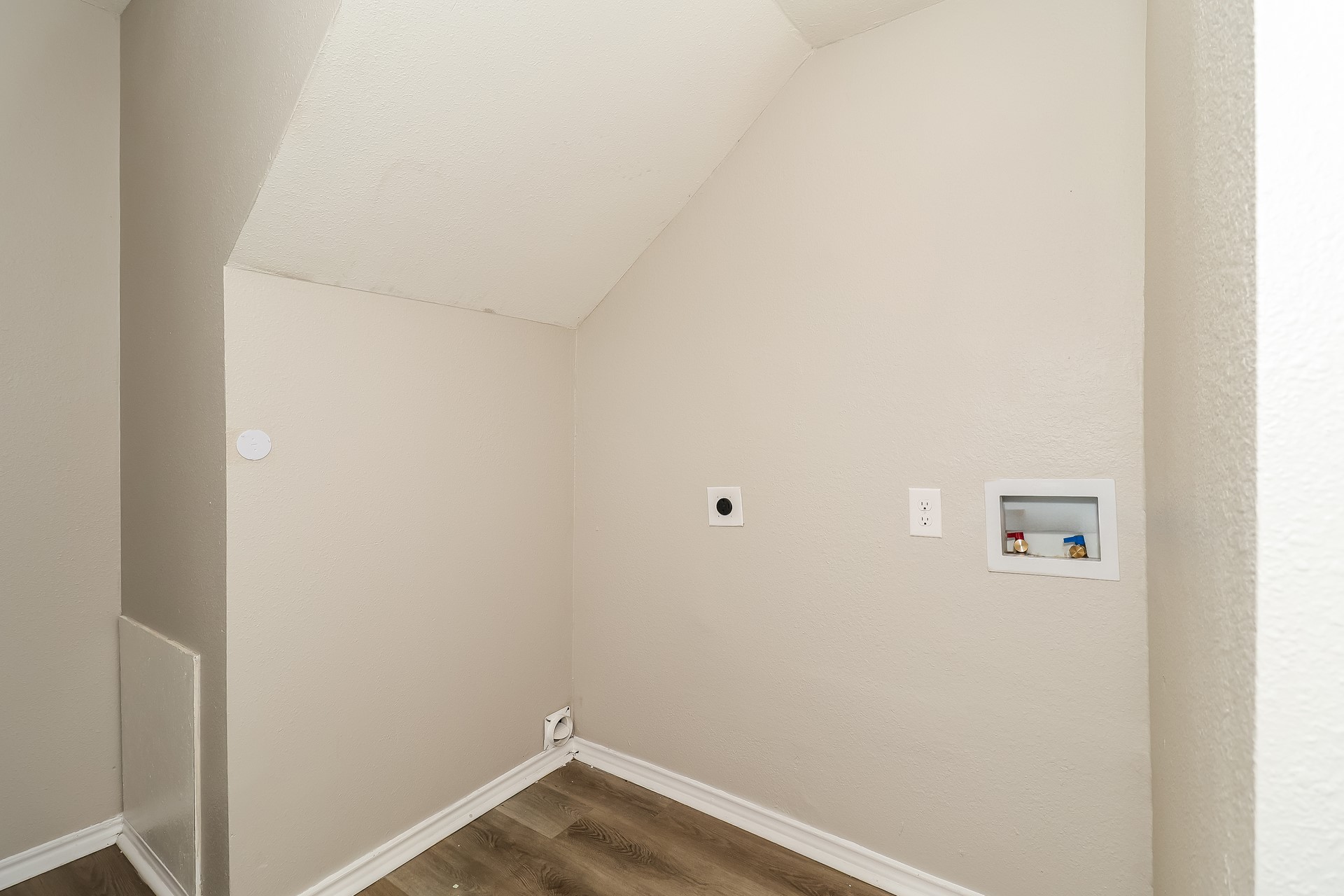 11226 Drummond Drive Dallas TX 75228