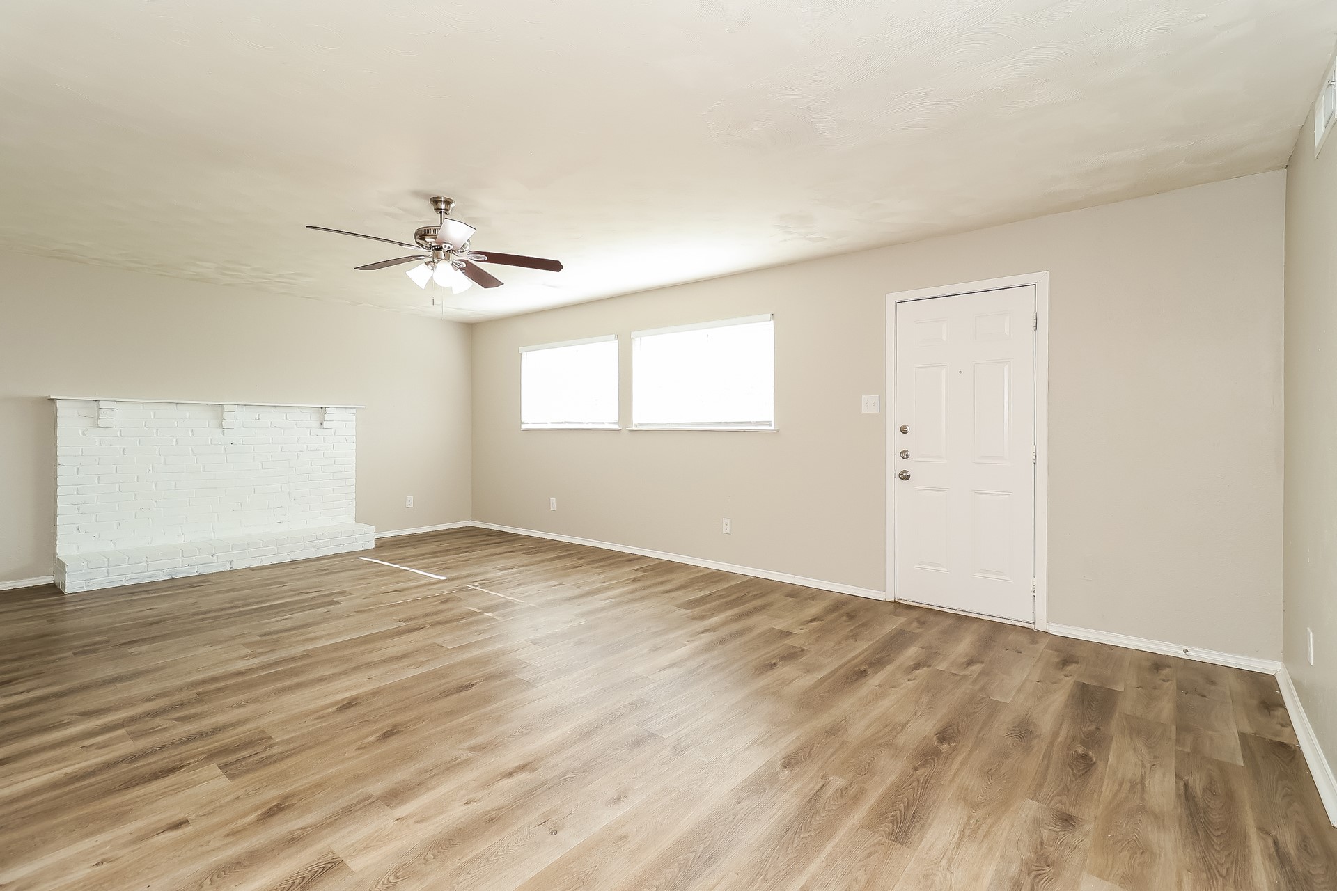 11226 Drummond Drive Dallas TX 75228