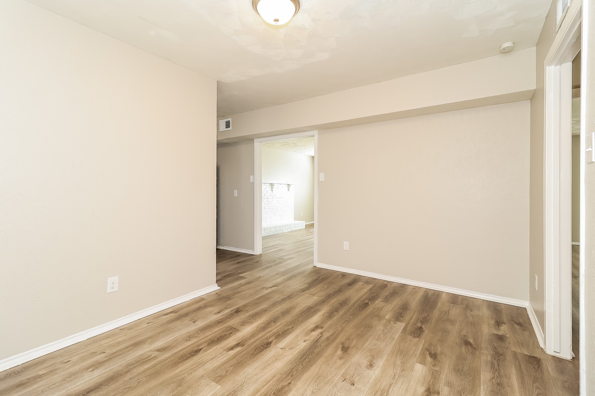 11226 Drummond Drive Dallas TX 75228