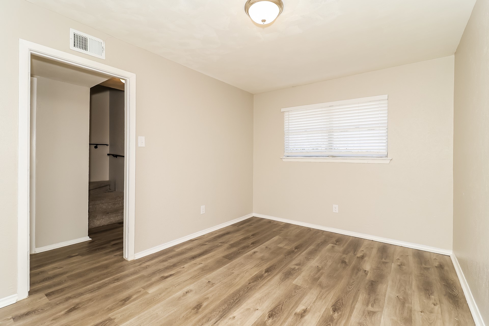 11226 Drummond Drive Dallas TX 75228