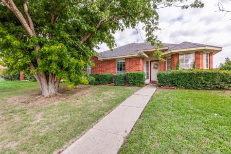 2849 Coral Drive Lancaster TX 75146