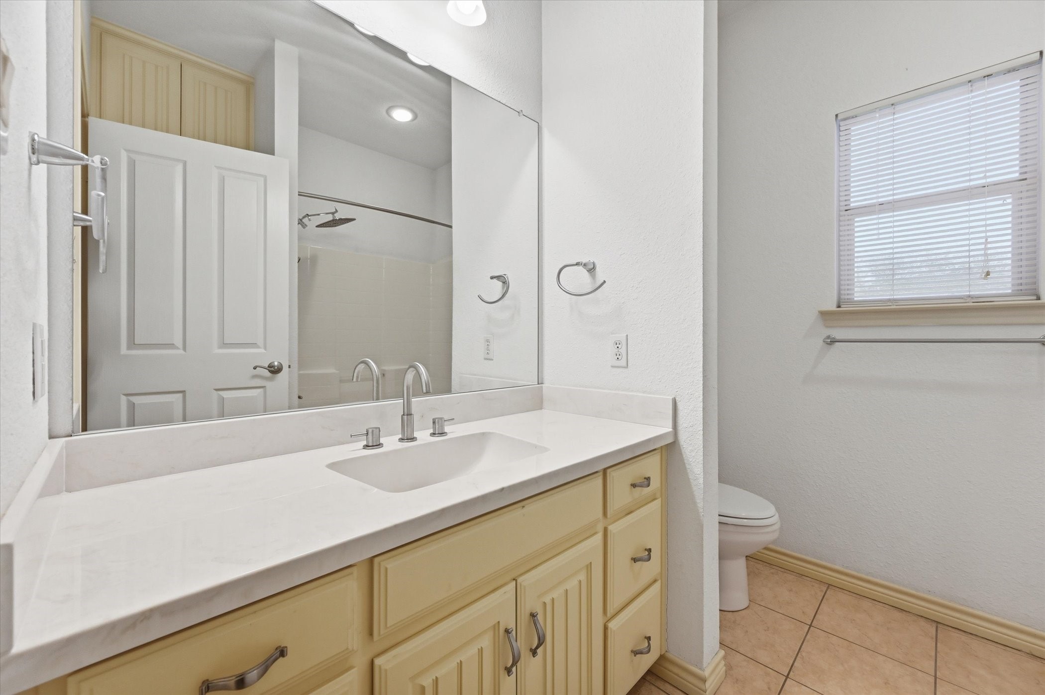 1616 Nash Howard Road Waxahachie TX 75165