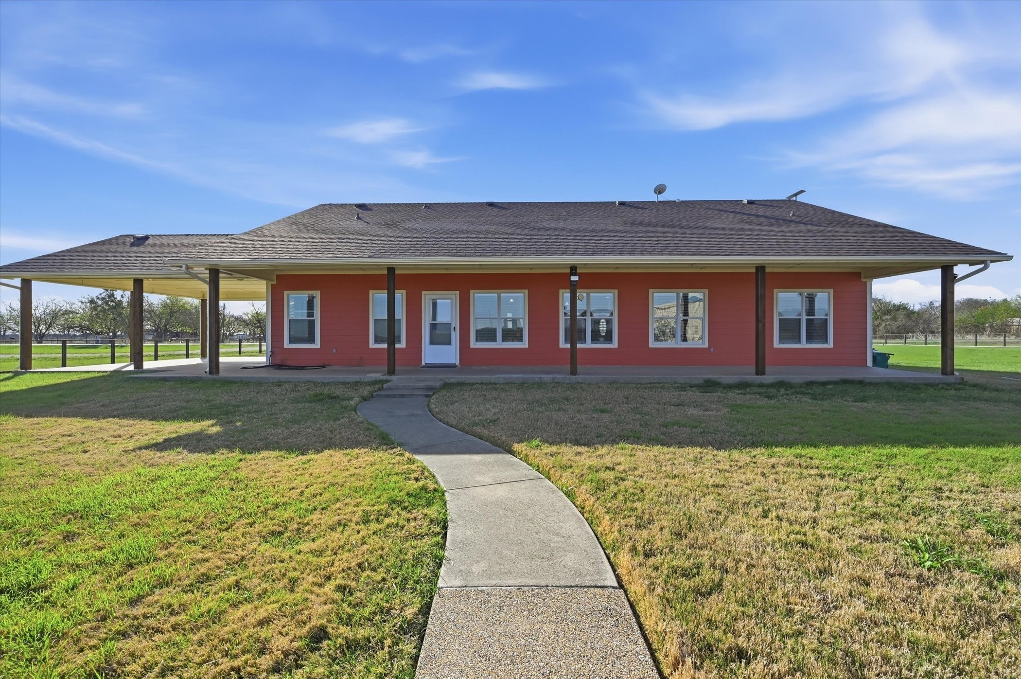 1616 Nash Howard Road Waxahachie TX 75165
