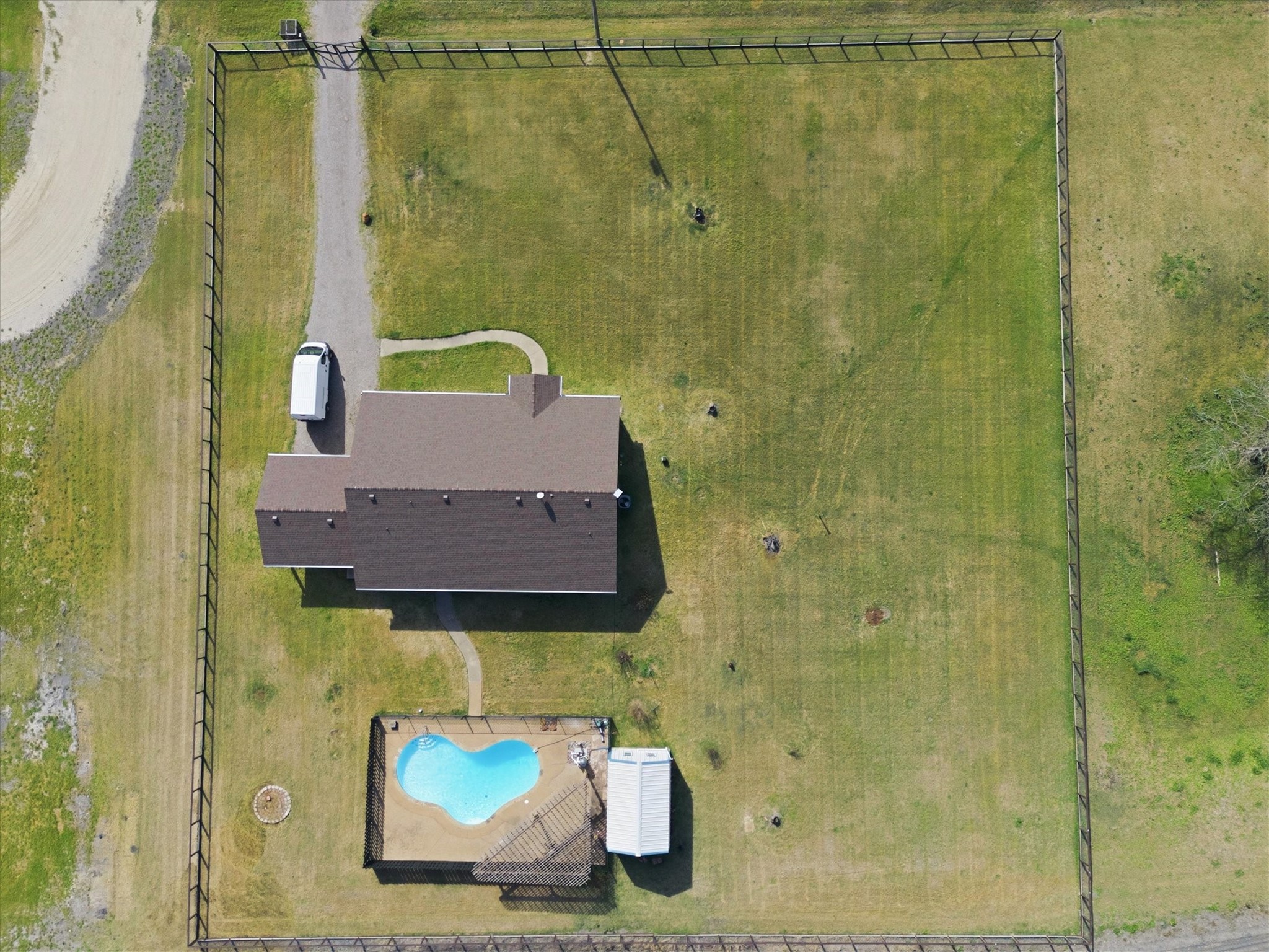 1616 Nash Howard Road Waxahachie TX 75165