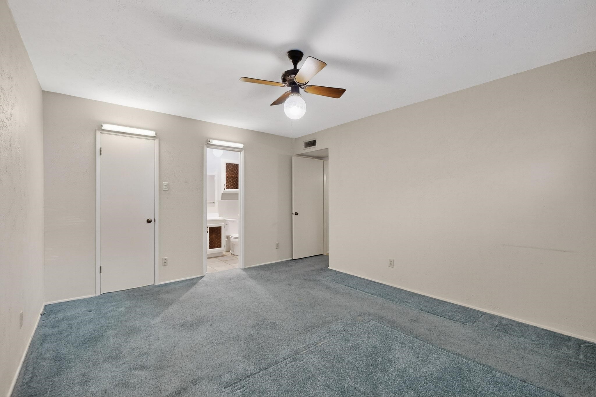 11033 Mccree Road Dallas TX 75238