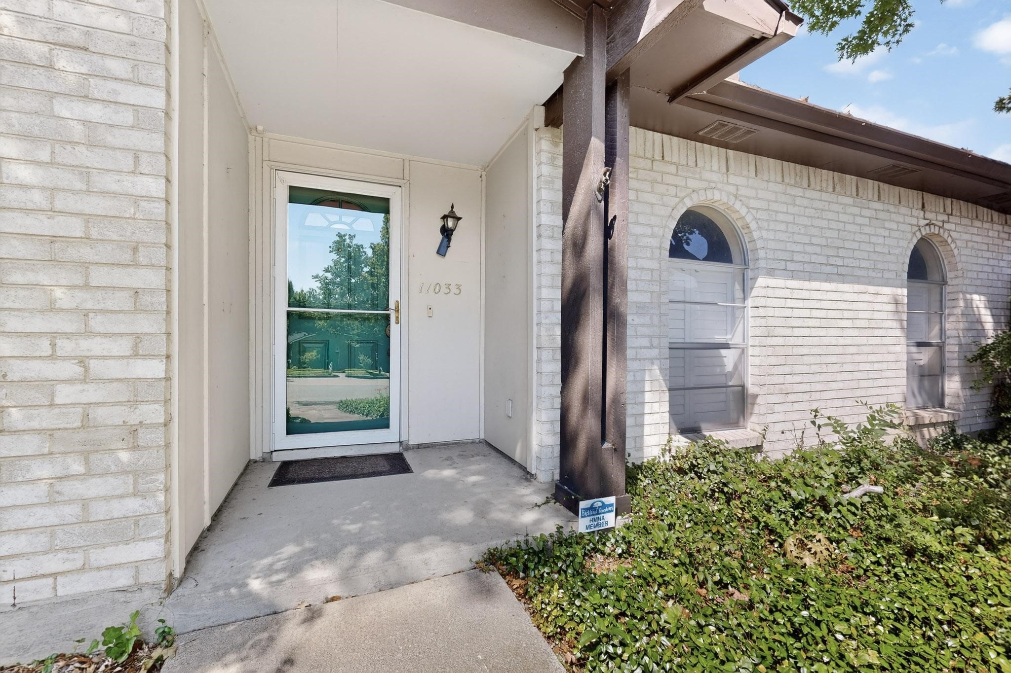 11033 Mccree Road Dallas TX 75238