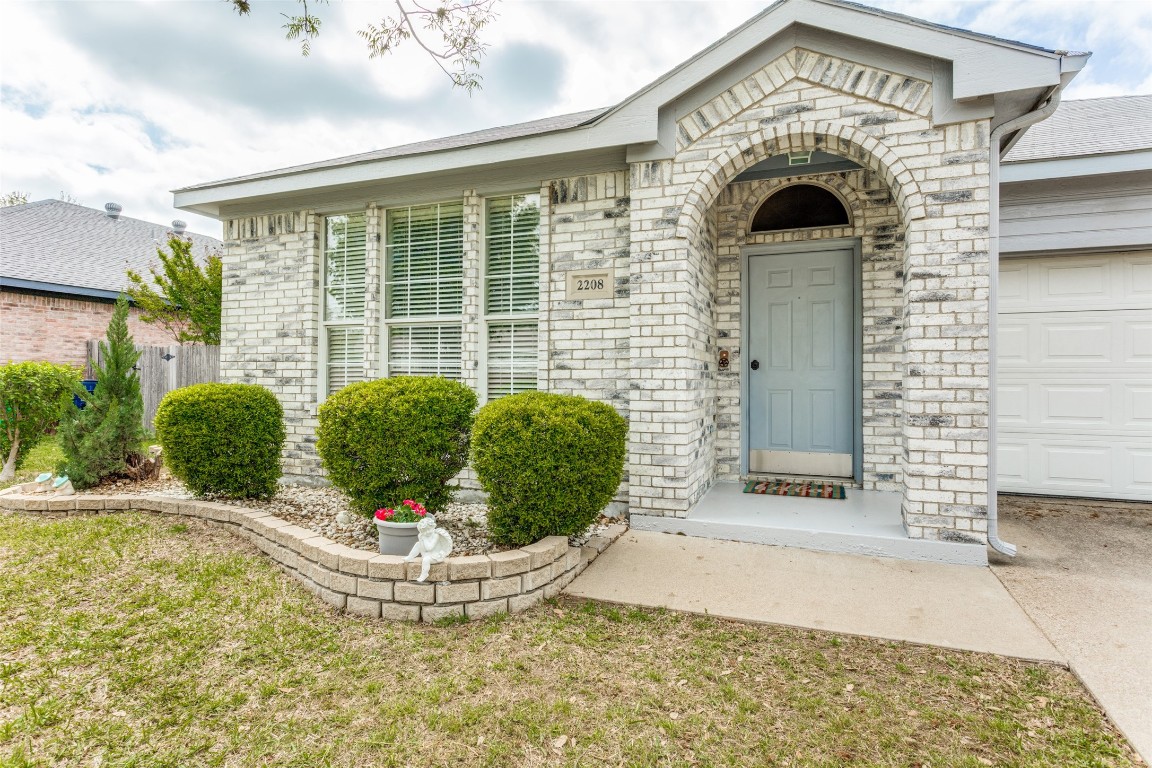 2208 Wildwood Lane Denton TX 76210