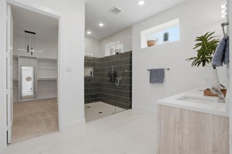 617 Parkview Avenue Dallas TX 75223